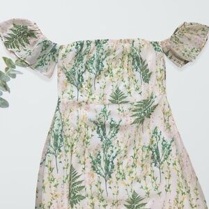 Green and white leaf floral print off shoulder dress size M